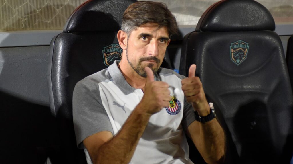 Paunovic se queda en Chivas y Almería anuncia a su nuevo técnico