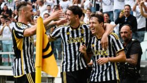 La Juventus acaba con la Lazio para ponerse líder de la Serie A