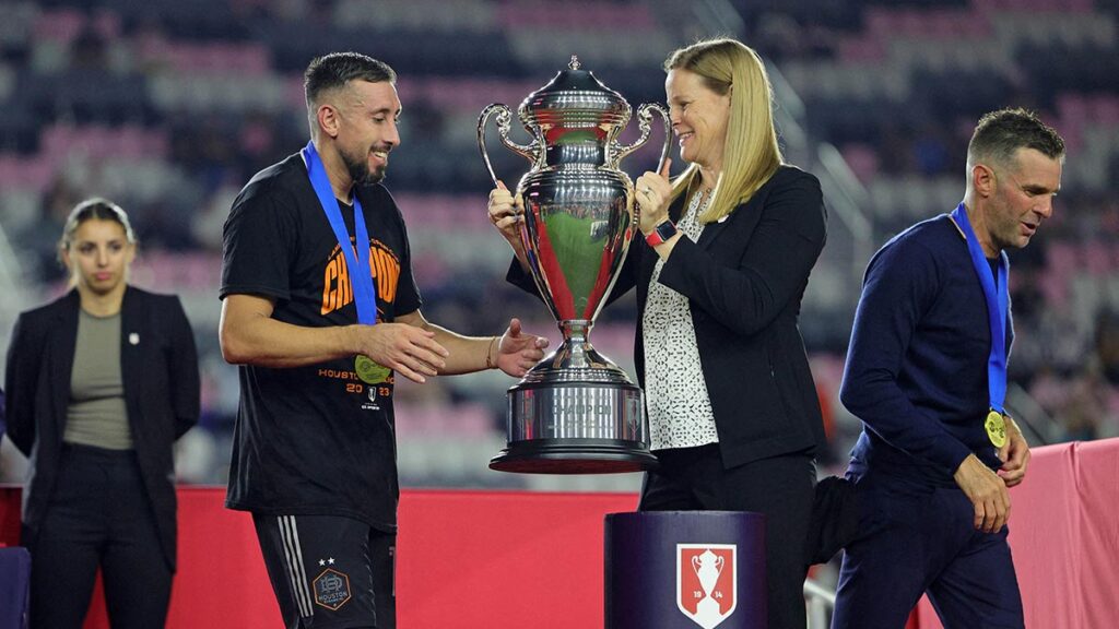Héctor Herrera extrañó a Leo Messi en la US Open Cup