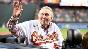 Muere Brooks Robinson, exbeisbolista de Baltimore y miembro del Salón de la Fama