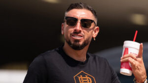 Héctor Herrera, sobre enfrentar a Leo Messi otra vez: “No hay teoría para pararlo; que pase lo que Dios quiera”