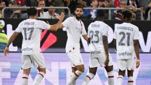 Milan vence al Cagliari y es colíder a la espera del Inter