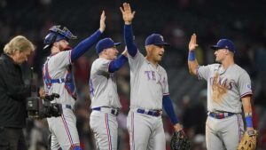 Nuevo paso de los Rangers para coronarse en la División Oeste de la Liga Americana