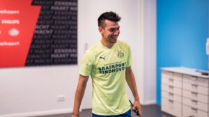 Chucky Lozano ya podría debutar con el PSV Eindhoven