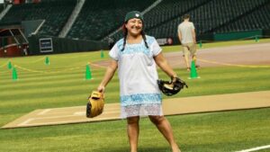 Las Amazonas de Yaxunah, invitadas a lanzar la primera bola con los Arizona Diamondbacks