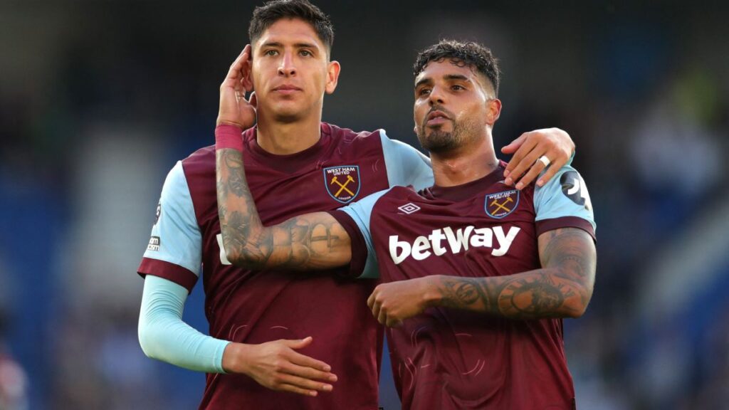 Edson Álvarez se ganó el elogio de Joe Cole, exfutbolista del West Ham que lo considera perfecto para los Hammers.