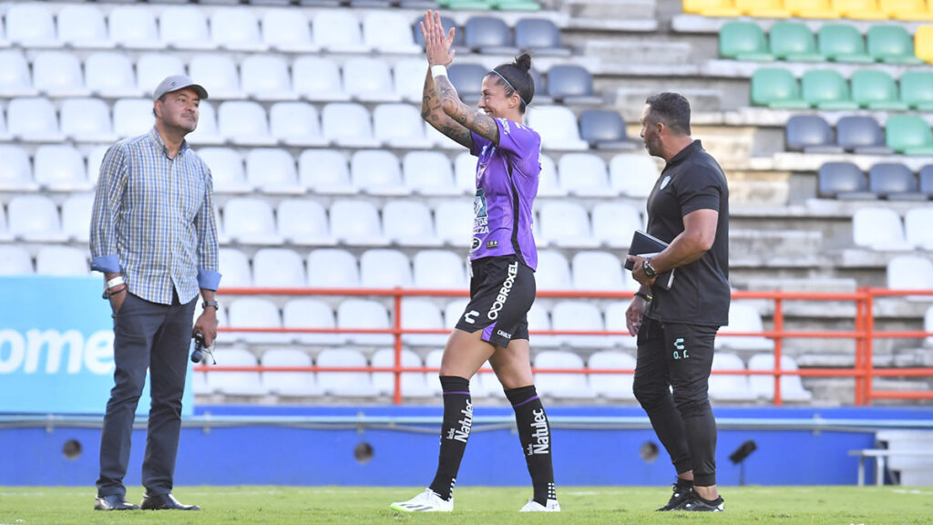 Las Tuzas vencen a Pumas en el regreso de Jenni Hermoso