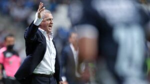 Girona propina una dura goleada al Mallorca del Vasco Aguirre y toma la cima, momentáneamente, en la Liga de España