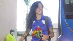 ¿Su futuro estaría en Tigres? Jenni Hermoso regresa a México para reportar con Pachuca