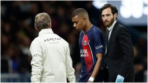 ¡Se rompe! Kylian Mbappé sale de cambio por lesión ante el Marsella