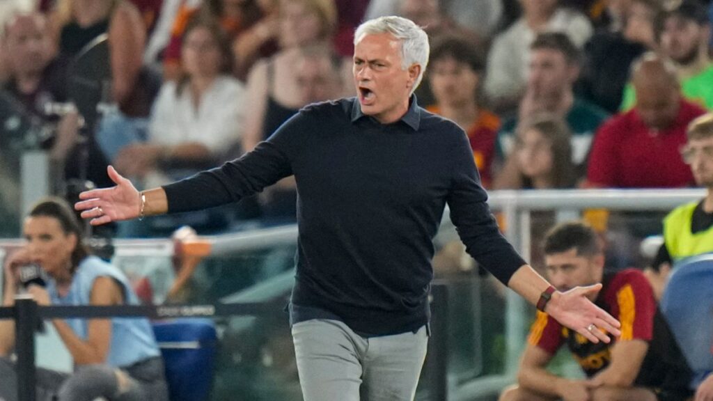 Mourinho, desconcertado tras la nueva lesión de Renato Sanches: "Tenemos dificultades para entenderlo"