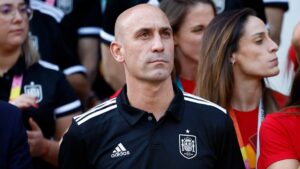 La RFEF ofrece disculpas por la conducta inapropiada de Luis Rubiales en la final del Mundial Femenil
