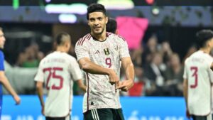 La selección mexicana no puede con Uzbekistán, deja ir el triunfo y siembra dudas