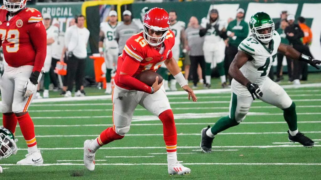 Taylor Swift y Patrick Mahomes sufren de más; los Chiefs resuelven ajustada victoria sobre Jets
