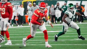 Taylor Swift y Patrick Mahomes sufren de más; los Chiefs resuelven ajustada victoria sobre Jets