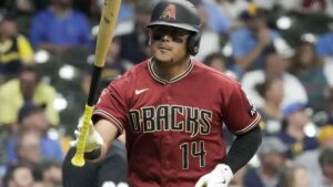 Los Diamondbacks de Alek Thomas vence a los Brewers en su primera visita a los playoffs desde 2017