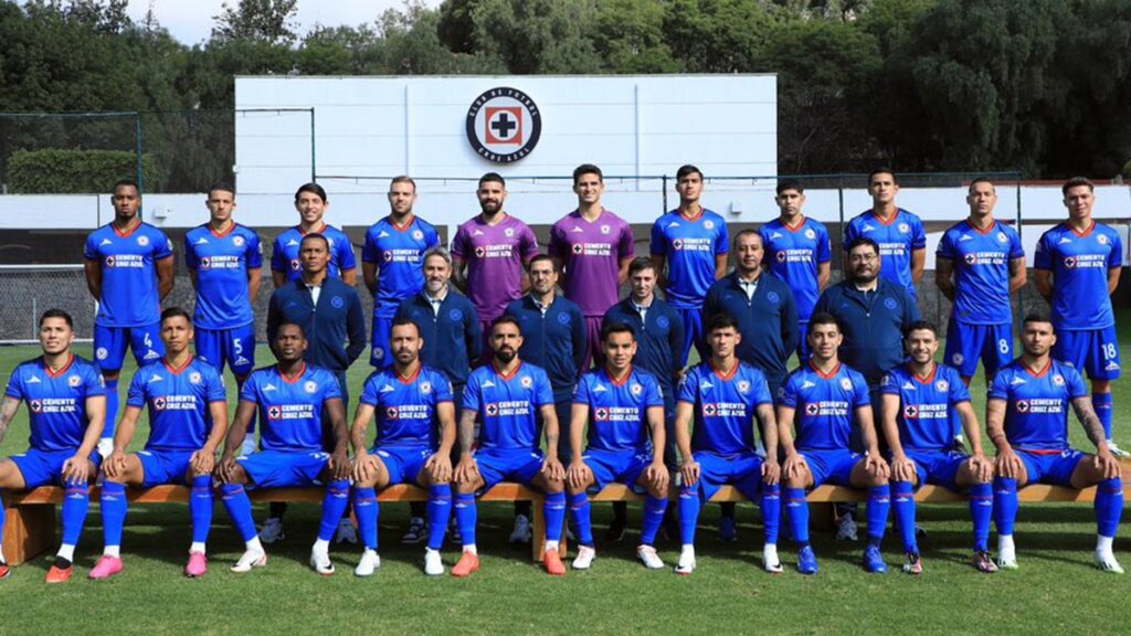 El Cruz Azul se tomó la foto oficial del Apertura 2023