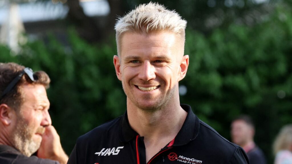Hulkenberg explica su incidente con Checo Pérez y Ocon: "Me hicieron un sándwich"
