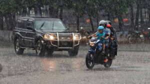 ¿Cómo es el casco que los motociclistas de la CDMX deben usar para evitar multas?