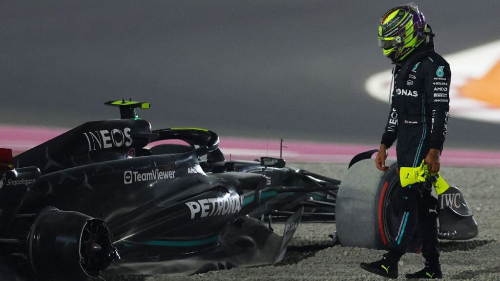 Hamilton se disculpa por el choque con Russell | REUTERS/Rula Rouhana