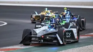 FIA anuncia acuerdo de 10 años más con la Fórmula E