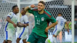 A dos años del último gol de Santiago Giménez en partidos oficiales con la selección mexicana