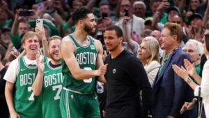 ¡Se queda! Joe Mazzulla firma extensión multianual de contrato con los Boston Celtics